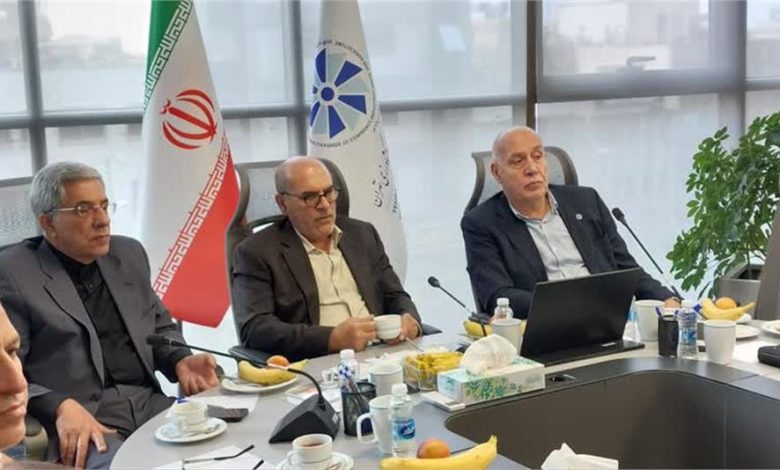 نگران واگذاری بازسازی به شهرداری هستیم